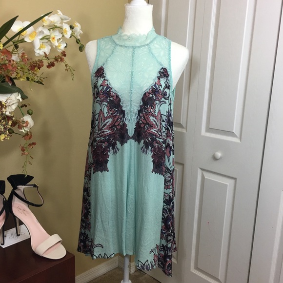 NWT FREE PEOPLE MARSHA LACE MINI DRESS, SIZE MEDIUM Boho Chic Romantic Festival - Picture 2 of 8